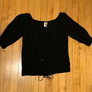 Black shirt